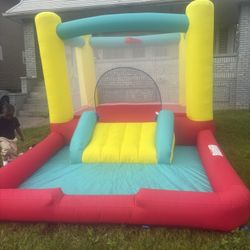 bounce House 