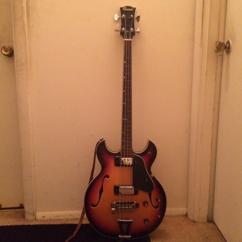 Vintage Conrad 40096 electric hollow body bass guitar j269. One nob missing its works great sounds really great.