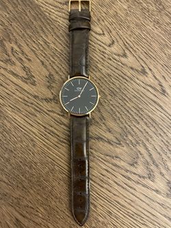 Daniel Wellington Mens Watch Leather