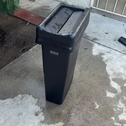 Trash Bin