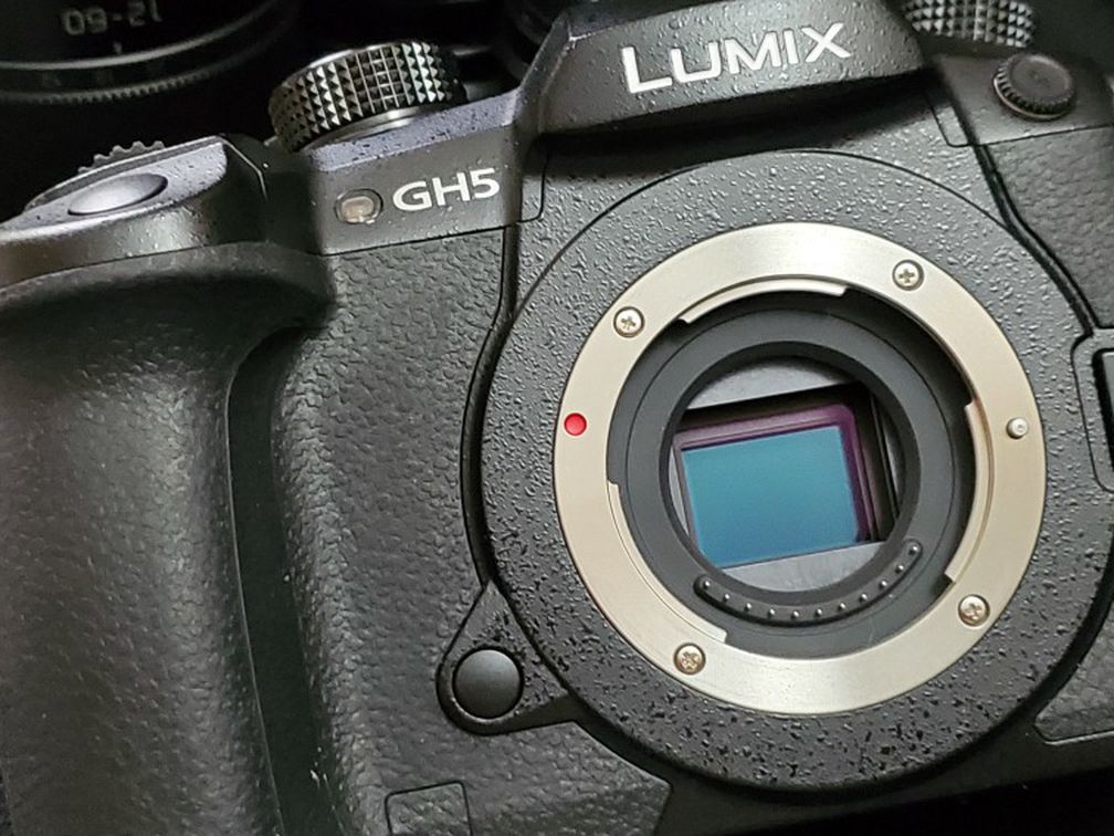 Panasonic Lumix GH5 3 Lens Bundle