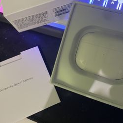 AirPods Gen 2 Pros 