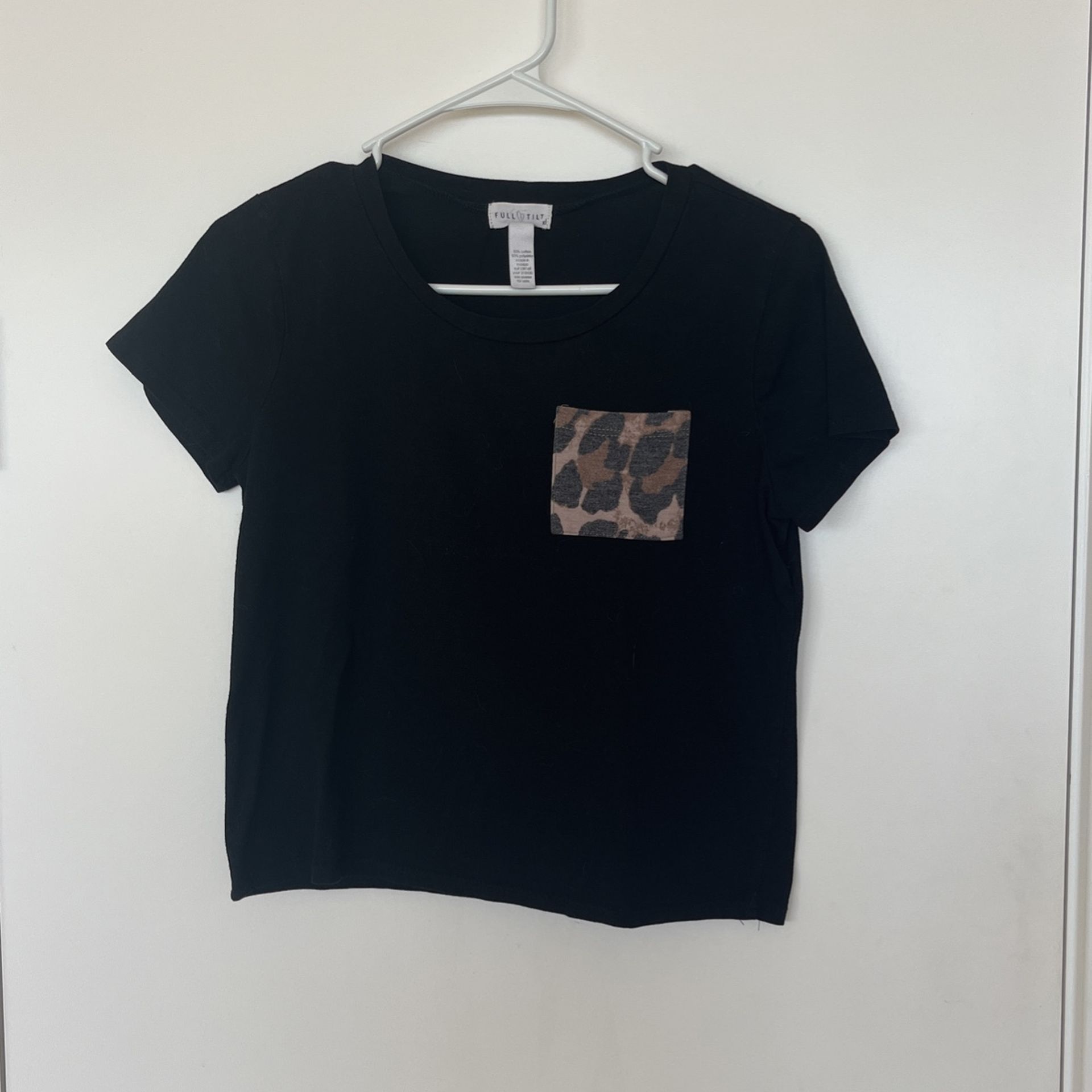 Leopard Pocket girls T-shirt