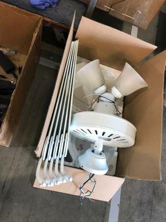 (4) ceiling fans with light kit 52" ... 5 blade