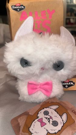Fuggler Alley Cats blind box bag charm  Cheezee