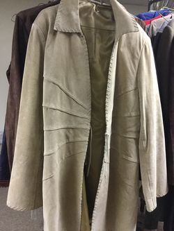 Beautiful suede leather coat,size 16 new