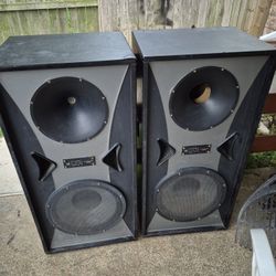 Speakers 