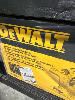 Dealt miter saw & stand