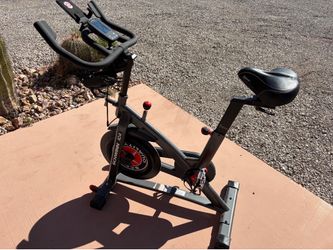 Schwinn IC4 Indoor Cycling Bike