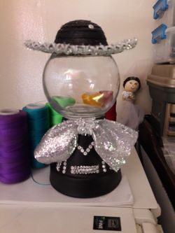 Hand crafted centerpiece for party or room decoration.