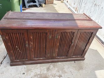 Free Vintage Wood cabinet