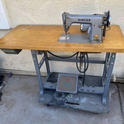 Singer Sawing Machine 