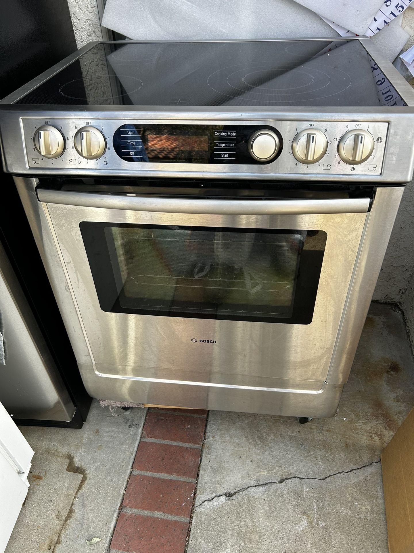 Bosch Electric Range