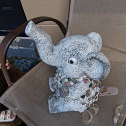 Yard Elephant