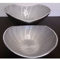 Brand New Set of 2 Bowls