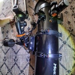 Black Meezaa Telescope. 