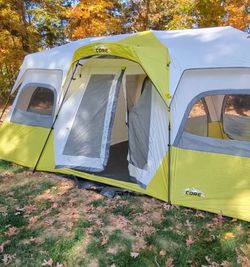 12 Person Instant Cabin Tent 18' x 10' Used Only One Time 