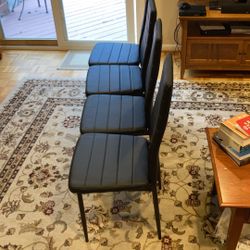 4 Black Chairs Almost New 