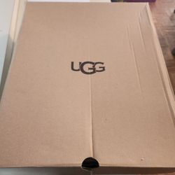 Uggs Size 7 Brand New Hubby Order Wrong Size