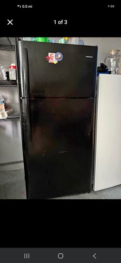 Black Refrigerator LIKE NEW!  Frigidaire 30 W x 64.5 H
