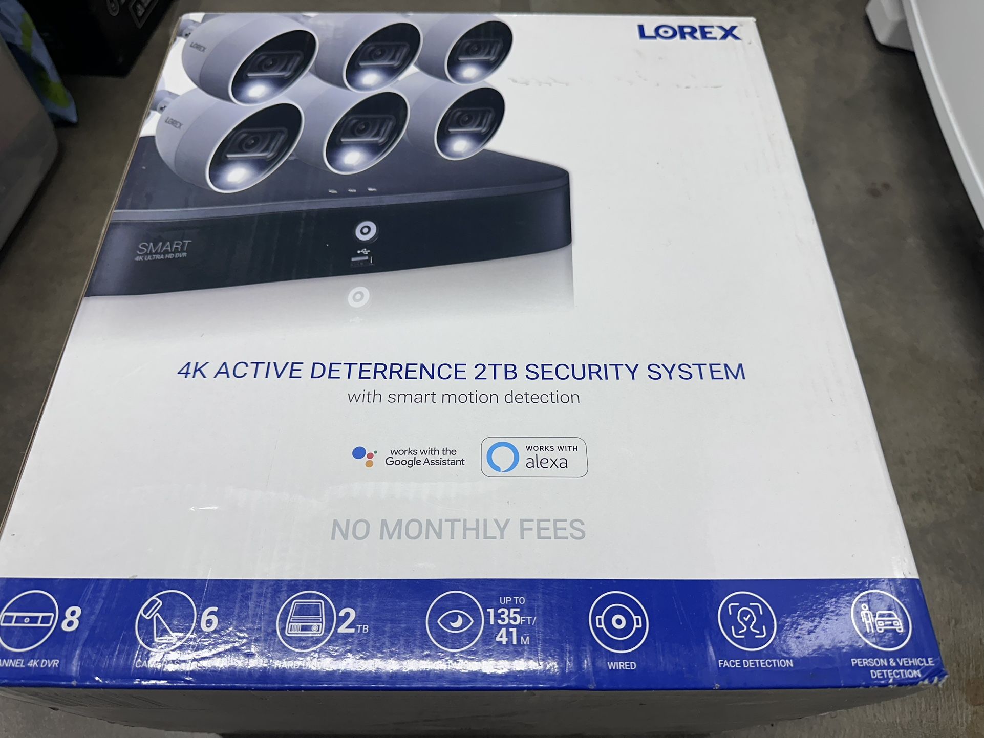 Lorex 4K DVR 2TB - 6 Cameras Security system
