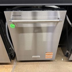 KitchenAid 24” dishwasher 