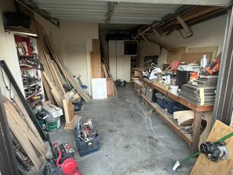 Carpenter Tools And Materials