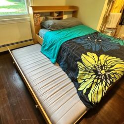 Double Bed Set With Bookshelf