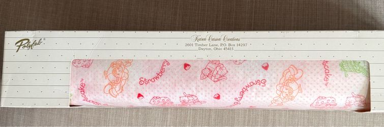 Vtg Strawberry Shortcake Karen Carson Scented Drawer Lining 108x17.5 NIB Polyfab