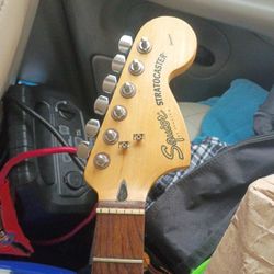 Fender Stratocaster Squier