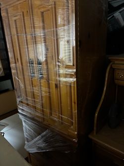 Nice Bedroom mirrored headboard and 2 Armoire’s