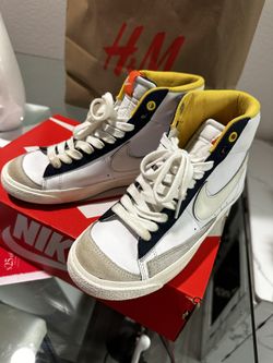 Unisex Blazers Size 5 Grade School