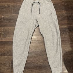 Nike Sportswear Tech Fleece 