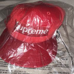 Supreme Hat