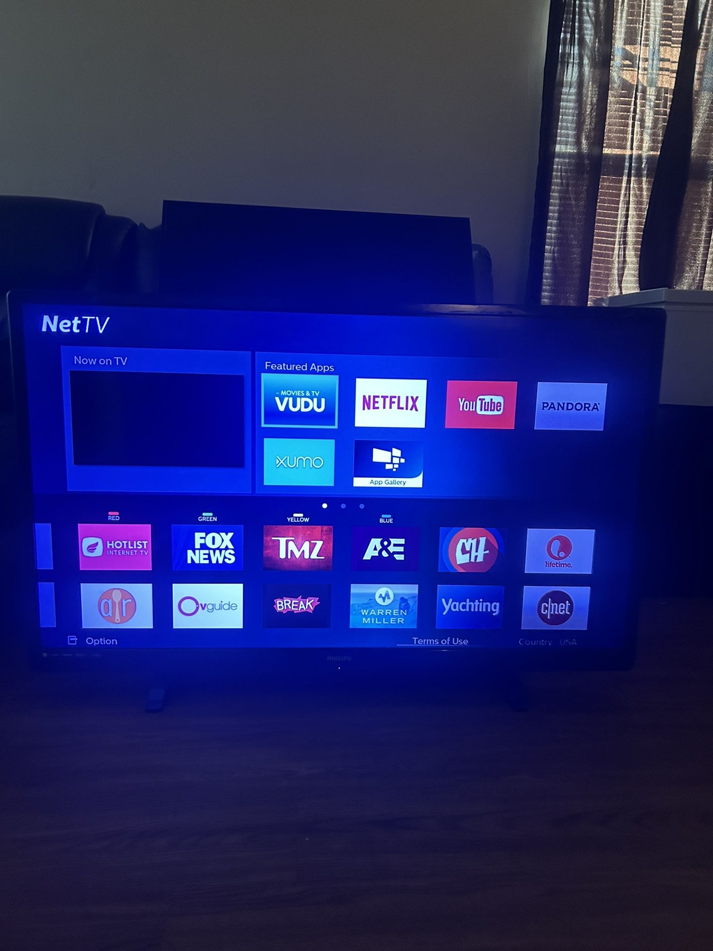 50” Phillips Smart TV