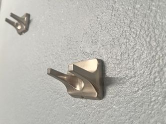 Moen Bathroom Hooks (3)