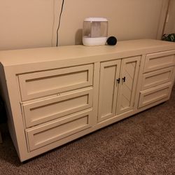 Solid Wood Dresser 