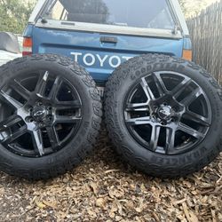 Chevy Silverado Wheels And Tires 20” $1200