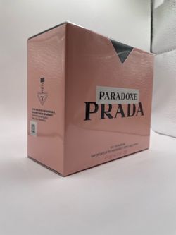 Prada Paradoxe