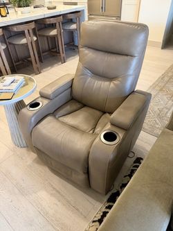 Living Spaces Power Recliner, Tan Leather, Cup Holders + USB
