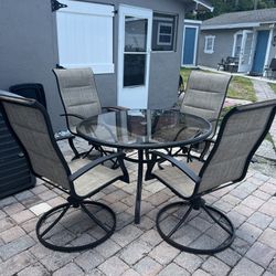 Patio Outdoor Seating/Table set  