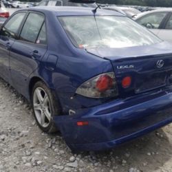 2003 Lexus IS 300