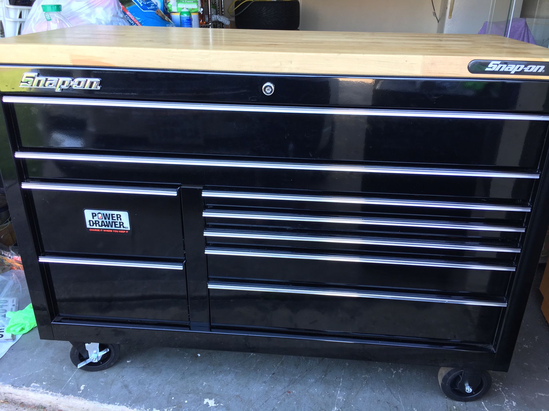 55” Snap-On Box (Tools Included)
