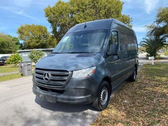2019 Mercedes-Benz Sprinter 2500 Crew