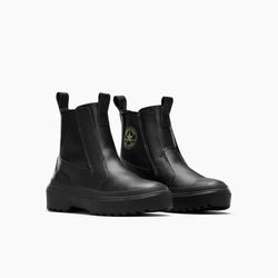 Converse Chuck Taylor All Star Lugged Chelsea Boots big kids size 4 women size 5.5/6 EU 36