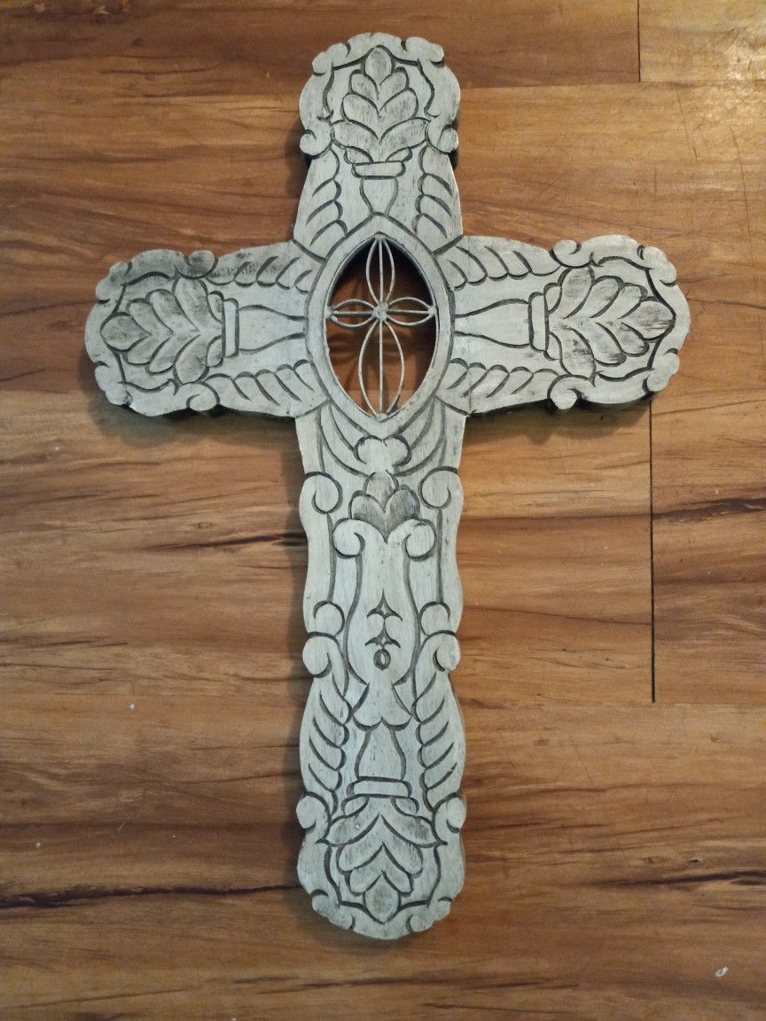 18"x12" Wall Cross