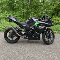 2023 Kawasaki Ninja 400 Abs