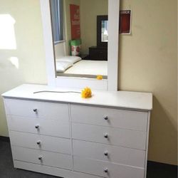 Dresser with mirror
