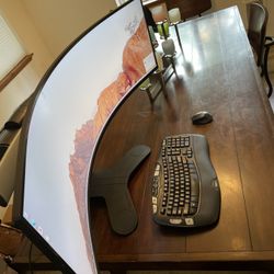 Samsung Odyssey G9 49” Curved QLED Gaming Monitor C49G97TSSN