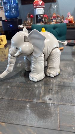 Little people elephant